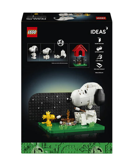 LEGO® Ideas Peanuts: Snoopy’s Doghouse Set 21368
