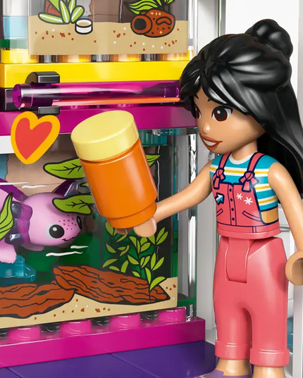 LEGO® Friends Liann's Family House 42687
