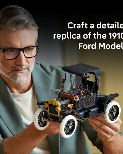 LEGO® ICONS™ Ford Model T 11376