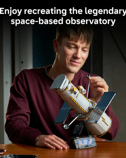 LEGO® Icons Hubble Space Telescope - Science Decor Set -11382